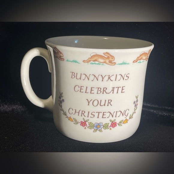 Royal Doulton Bunnykins Celebrate your Christening Set - Picture 7 of 12